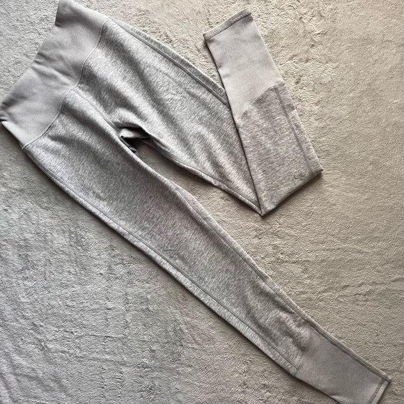 ALO Yoga Pants - ALO Yoga High-Waist Alosoft Lounge Legging Athletic Heather Grey Small Sz S